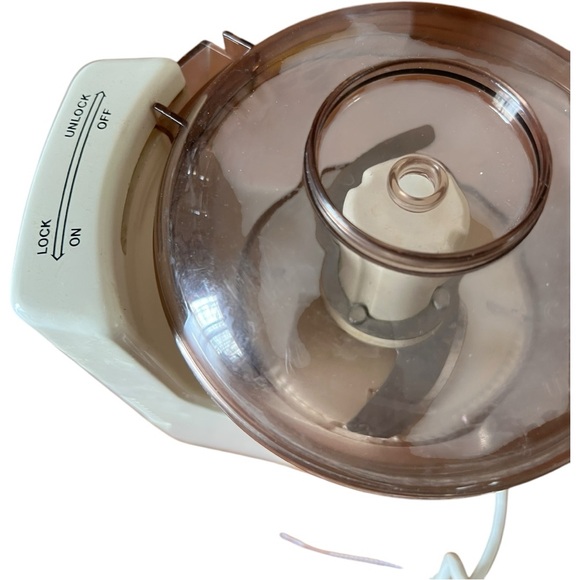 Vintage Sunbeam Oskar Jr Chopper Plus Mini Food Processor Model - Picture 5 of 11